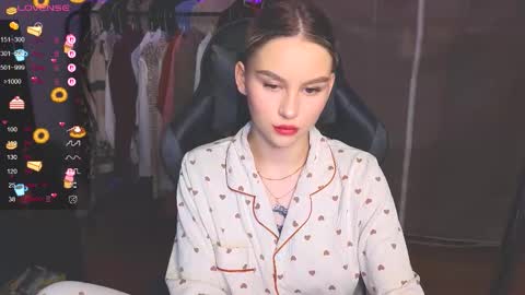 Snapshot of barbieee_doll chatting on 26, 11, 2025 Eva online show from 26, 11, 2025