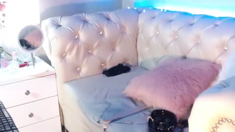barbiefox_ online show from 14, 7, 2026
