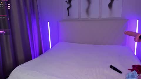  Emma online show from 19, 10, 2025