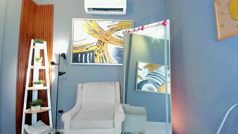 Luna online show from 7, 3, 2026