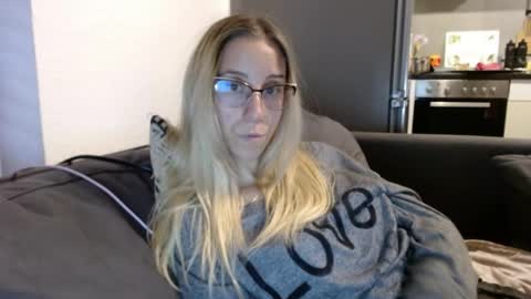 Lena online show from 1, 6, 2026