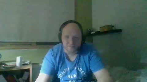 Snapshot of bart_poland chatting on 9, 10, 2025 bart_poland online show from 9, 10, 2025