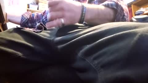 Snapshot of bartender3127 chatting on 6, 12, 2024 bartender3127 online show from 6, 12, 2024