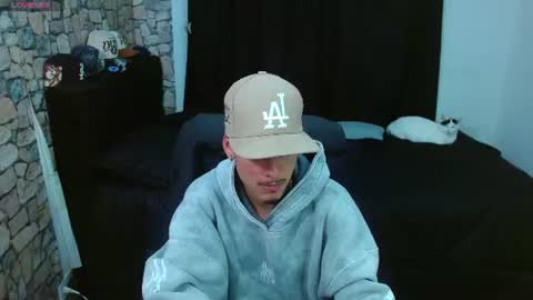 Snapshot of bastiaan_28 chatting on 19, 6, 2026 Bastian online show from 19, 6, 2026