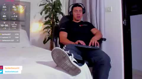 Snapshot of bastian_franco01 chatting on 30, 7, 2026 Bastian Independent Model online show from 30, 7, 2026