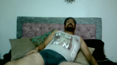 batery82 online show from 5, 3, 2025