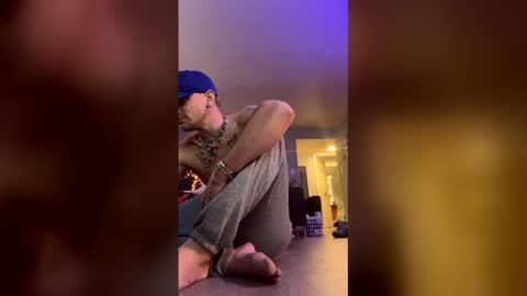 Snapshot of battlewolfxx chatting on 18, 12, 2025 battlewolfxx online show from 18, 12, 2025