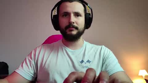 Snapshot of baxxline chatting on 8, 9, 2025 Baxxline online show from 8, 9, 2025