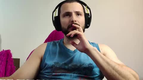 Snapshot of baxxline chatting on 12, 10, 2025 Baxxline online show from 12, 10, 2025