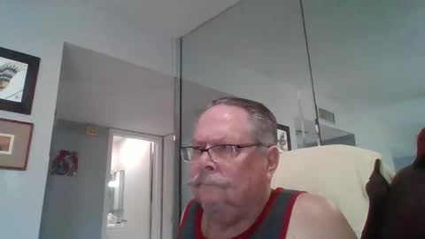 Single Grandpa in Florida. Love to C2C and have Fun Privately online show from 11, 2, 2026