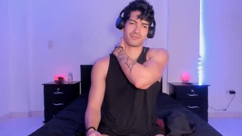 Valentino online show from 15, 1, 2025