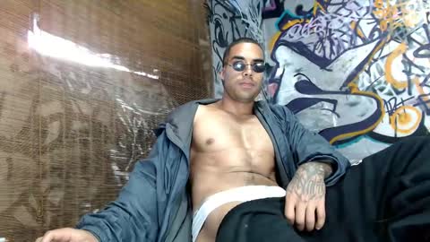 Justin online show from 8, 3, 2025