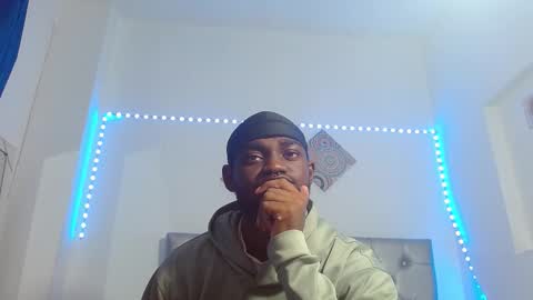 Andrew  online show from 28, 11, 2025