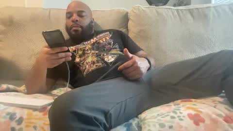 Zaddy online show from 28, 1, 2025