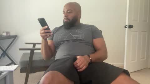 Zaddy online show from 8, 9, 2025