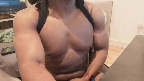 bbcthomas123112 online show from 19, 4, 2026