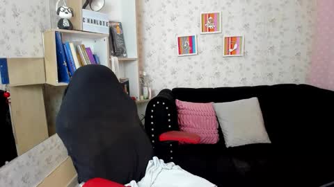 Charlote online show from 10, 9, 2025