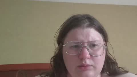bbwlittlebear online show from 19, 7, 2026
