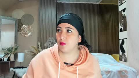 Snapshot of bbwluxurymuse chatting on 27, 5, 2026 bbwluxurymuse online show from 27, 5, 2026