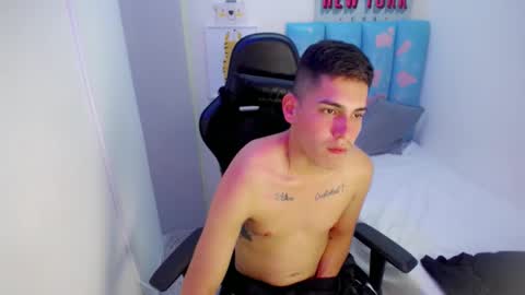 Snapshot of bby_cash_ chatting on 11, 3, 2026 BBY CASH online show from 11, 3, 2026