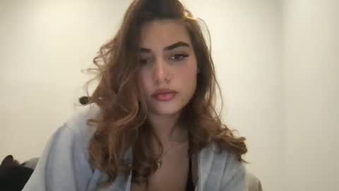 Snapshot of bbypiamia chatting on 30, 11, 2025 bbypiamia online show from 30, 11, 2025