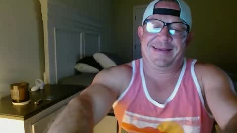 Snapshot of bdon1977 chatting on 9, 9, 2025 bdon1977 online show from 9, 9, 2025