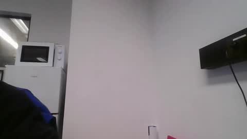 Snapshot of bdsm_s chatting on 3, 2, 2025 bdsm_s online show from 3, 2, 2025