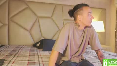 Snapshot of be_curiouss_ chatting on 8, 7, 2026 Helena Evan online show from 8, 7, 2026