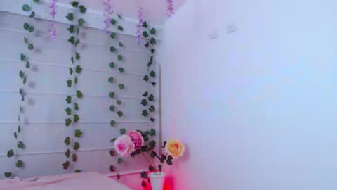 Sara  Juan online show from 23, 7, 2026