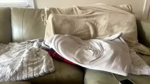 BeachyMILF online show from 21, 10, 2025