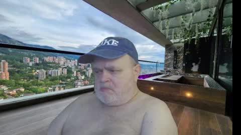 Dookie online show from 12, 10, 2025