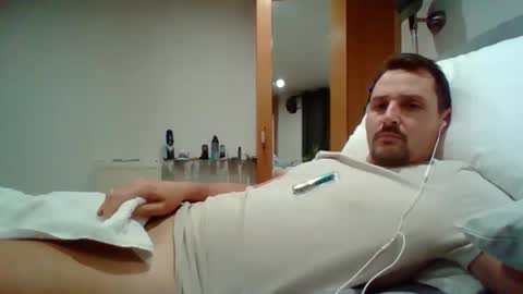 bearboudior online show from 18, 11, 2025