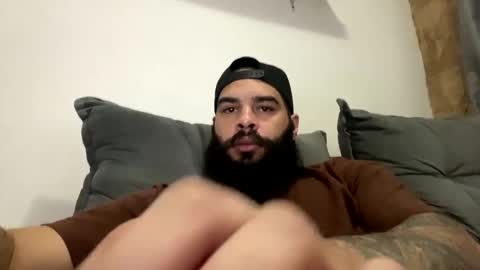 Snapshot of beardmax chatting on 8, 5, 2026 Min online show from 8, 5, 2026