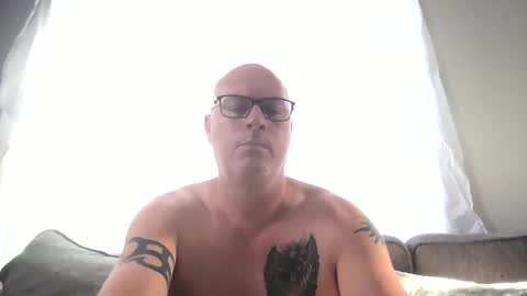 Snapshot of beatsboy87 chatting on 4, 1, 2025 beatsboy87 online show from 4, 1, 2025
