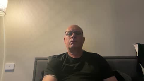 Snapshot of beatsboy87 chatting on 25, 10, 2025 beatsboy87 online show from 25, 10, 2025