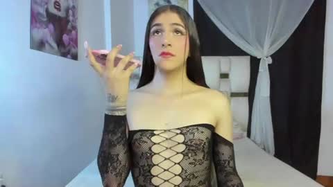 Snapshot of beautiful_doll888 chatting on 27, 6, 2026 Valeria online show from 27, 6, 2026
