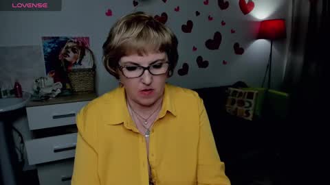 Snapshot of beautiful_lina7 chatting on 1, 3, 2025 your Lana online show from 1, 3, 2025