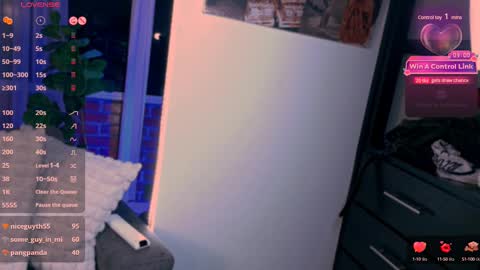 Chleo online show from 11, 3, 2025