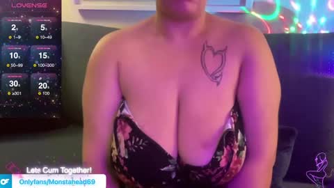 Snapshot of beautifull_sin69 chatting on 3, 12, 2024 MONSTAHEAD69 online show from 3, 12, 2024