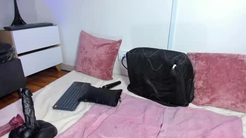 maria online show from 15, 2, 2025