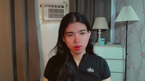 TRIXIE online show from 1, 3, 2026