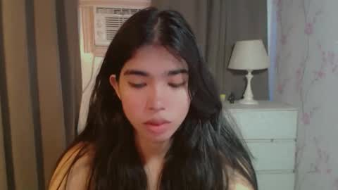Snapshot of beautifultrixie chatting on 5, 5, 2026 TRIXIE online show from 5, 5, 2026