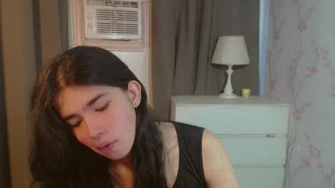 Snapshot of beautifultrixie chatting on 8, 5, 2026 TRIXIE online show from 8, 5, 2026