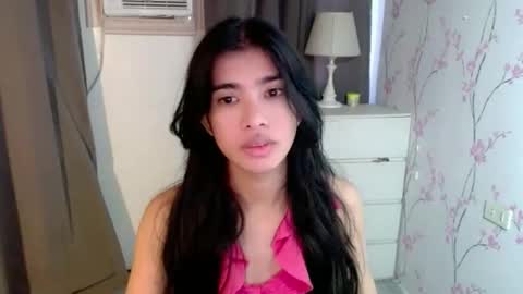 Snapshot of beautifultrixie chatting on 13, 5, 2026 TRIXIE online show from 13, 5, 2026