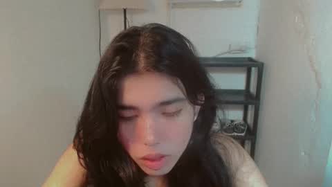 Snapshot of beautifultrixie chatting on 30, 5, 2026 TRIXIE online show from 30, 5, 2026