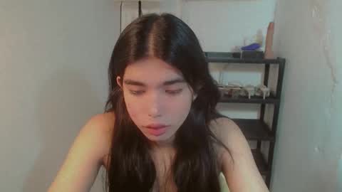 Snapshot of beautifultrixie chatting on 1, 6, 2026 TRIXIE online show from 1, 6, 2026