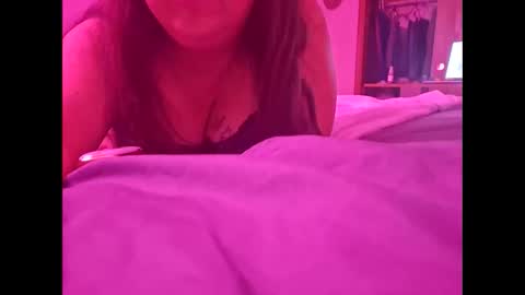 Snapshot of beautifulxxdisaster22 chatting on 2, 10, 2025 kalysta online show from 2, 10, 2025