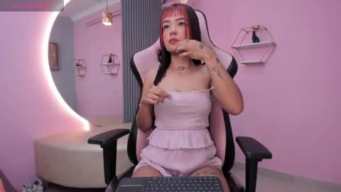 Snapshot of beautty_woman_ chatting on 30, 4, 2026 Sara online show from 30, 4, 2026