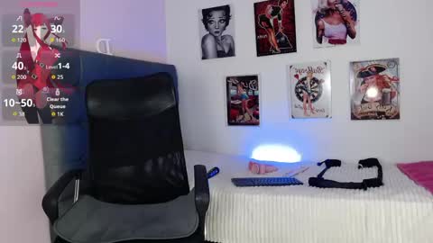 Snapshot of beauty_lana18 chatting on 19, 4, 2026 lana online show from 19, 4, 2026