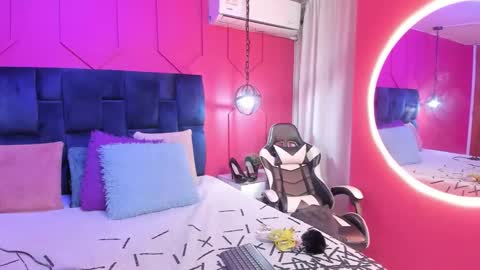 Chantall online show from 14, 9, 2025